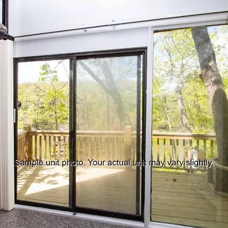 Unit 29 - Treetop 2 Bedroom Villa